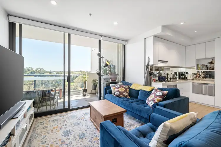 301/2 Moonering Drive, Coburg VIC 3058