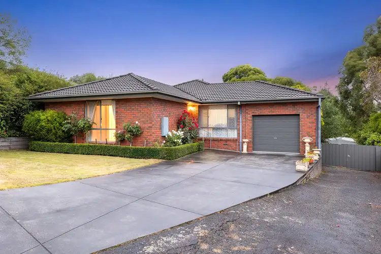 Main view of Homely house listing, 5 Manna Gum Heights, Mount Pleasant VIC 3350