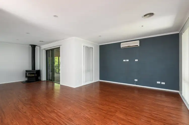 Third view of Homely house listing, 16 Jamie Court, Pakenham VIC 3810