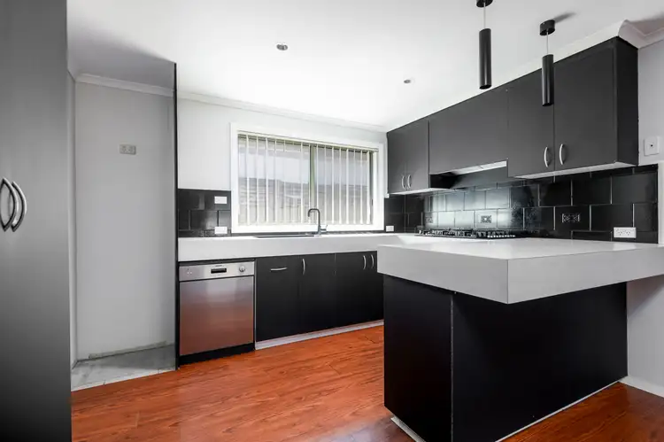 Fifth view of Homely house listing, 16 Jamie Court, Pakenham VIC 3810