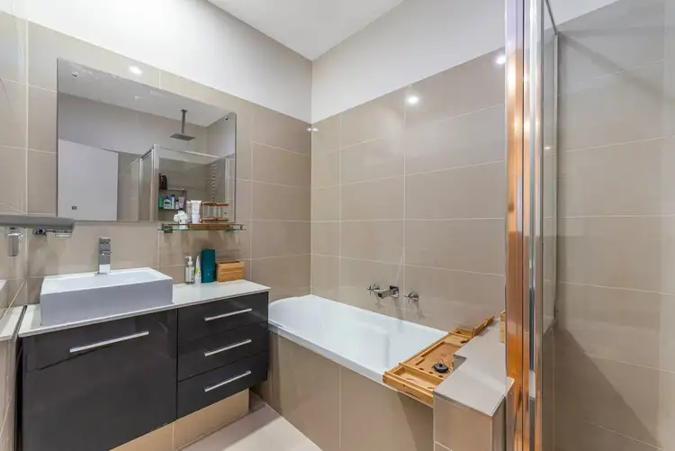 Sixth view of Homely townhouse listing, 2/48 Queen Street, Ormond VIC 3204