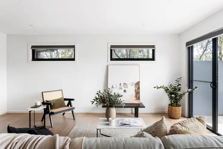 Second view of Homely unit listing, 2/5 Curzon Street, Ivanhoe VIC 3079
