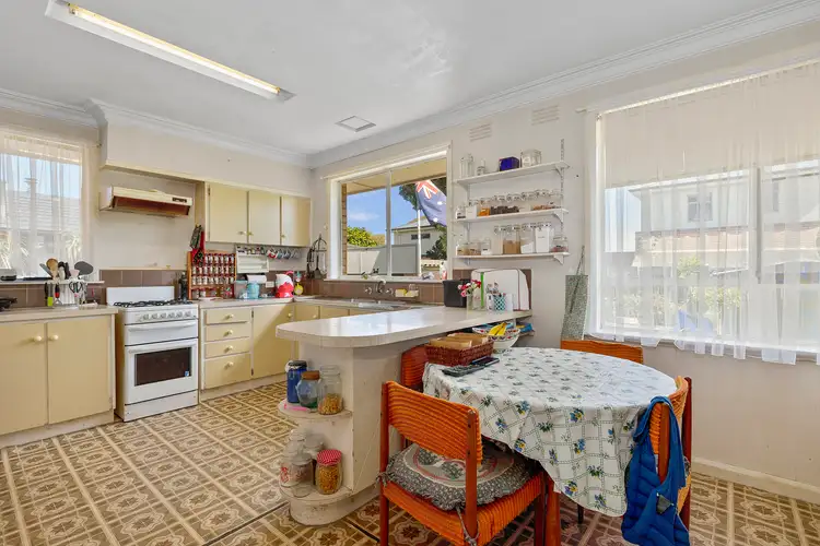 Fourth view of Homely house listing, 34 Oakern Street, Mount Waverley VIC 3149