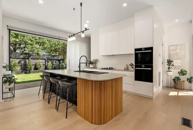 31 Batesford Road