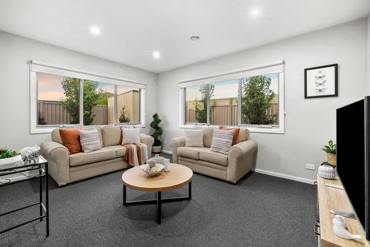 Second view of Homely house listing, 47 Willoby Drive, Alfredton VIC 3350