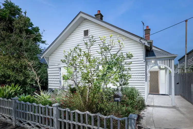 10 Lobb Street, Coburg VIC 3058