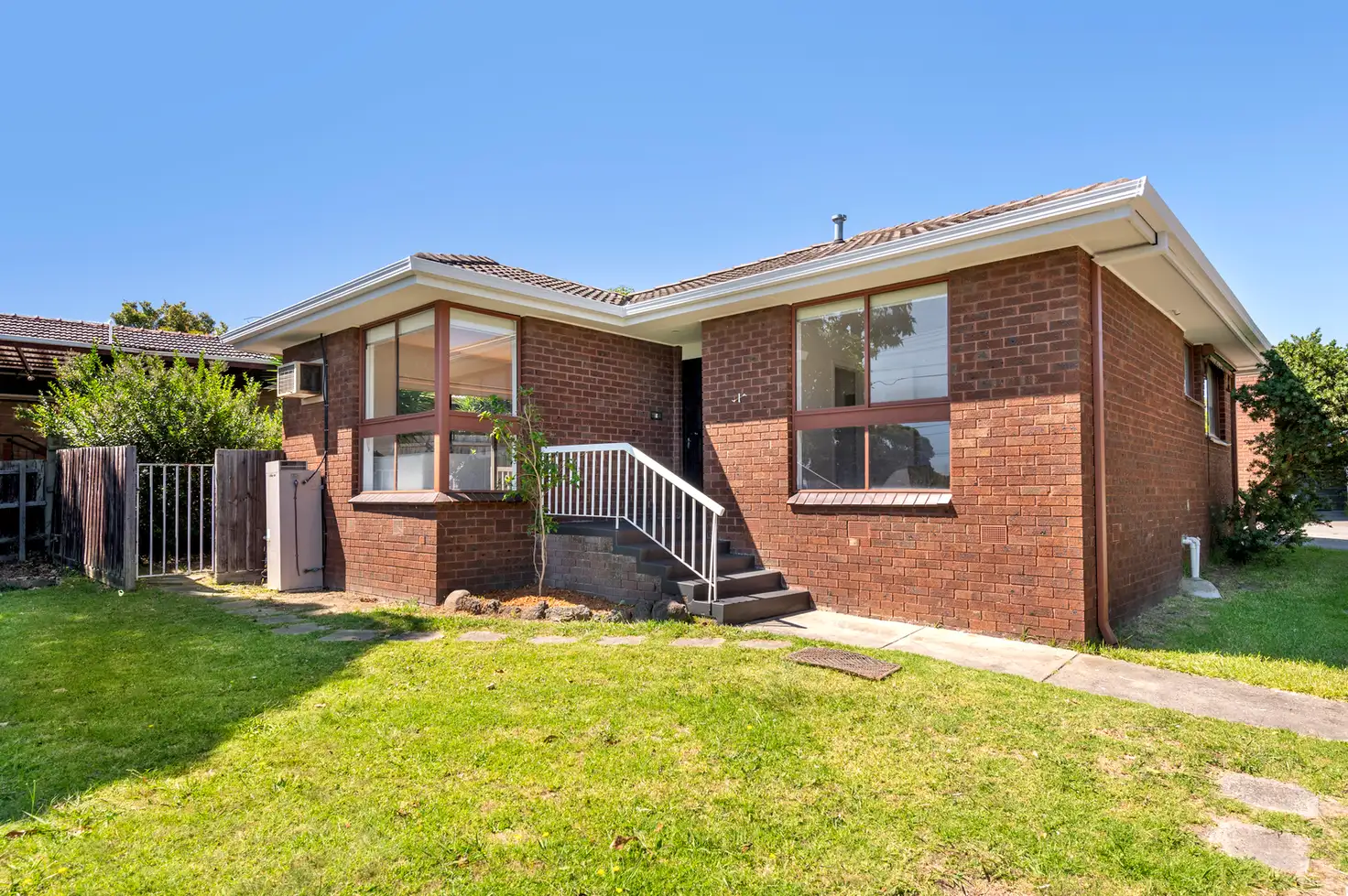 Main view of Homely unit listing, 1/84 Burwood Highway, Burwood East VIC 3151