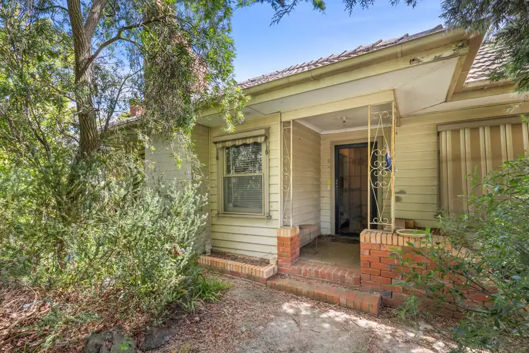 Second view of Homely house listing, 33 Kemp Avenue, Mount Waverley VIC 3149