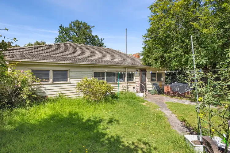 Third view of Homely house listing, 33 Kemp Avenue, Mount Waverley VIC 3149