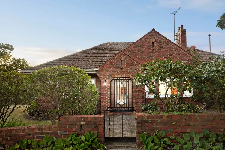 Second view of Homely house listing, 7 Crest Avenue, Deepdene VIC 3103