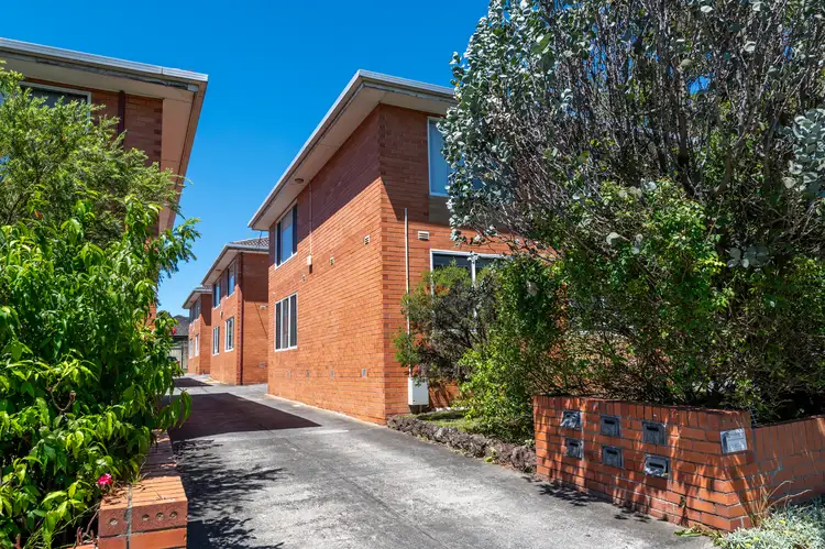 6/13 Main Street, Blackburn VIC 3130
