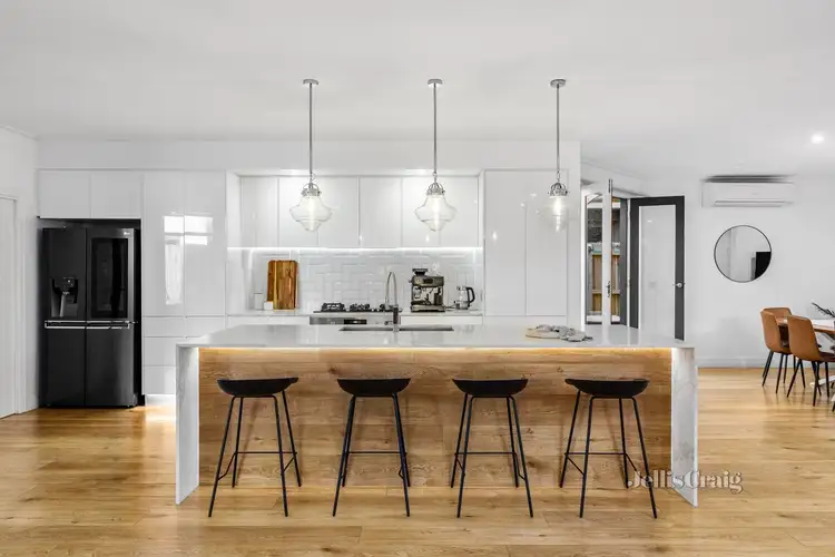 Fifth view of Homely house listing, 24 Tovan Akas Avenue, Bentleigh VIC 3204