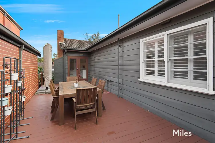 Sixth view of Homely house listing, 10 Oakhurst Avenue, Heidelberg VIC 3084