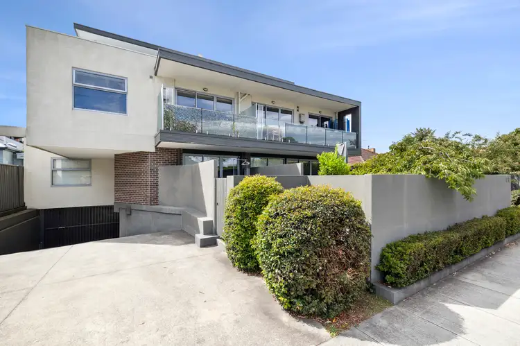 Second view of Homely apartment listing, 102/170 East Boundary Road, Bentleigh East VIC 3165