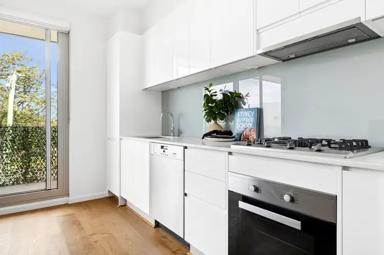 Fourth view of Homely apartment listing, 102/170 East Boundary Road, Bentleigh East VIC 3165