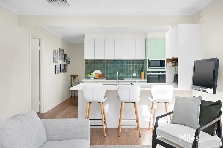 Sixth view of Homely house listing, 6 Algona Court, St Helena VIC 3088