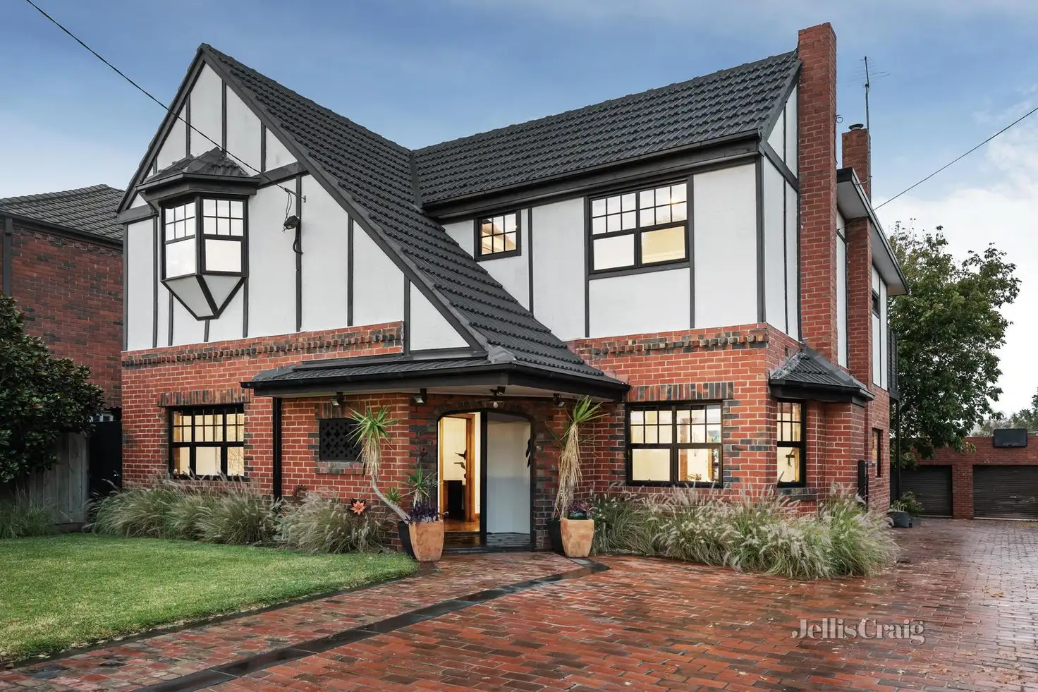 Main view of Homely house listing, 164 Como Parade West, Parkdale VIC 3195
