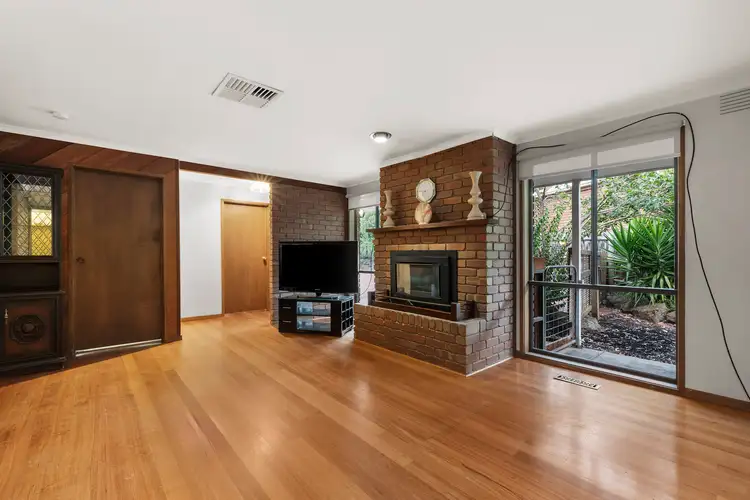 Second view of Homely house listing, 5 Miowera Green, Greensborough VIC 3088
