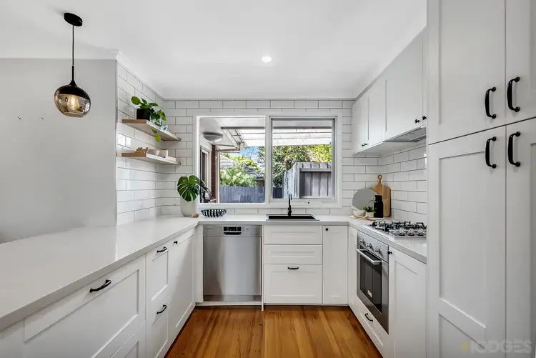 Main view of Homely unit listing, 4/39 Flinders Street, Mentone VIC 3194