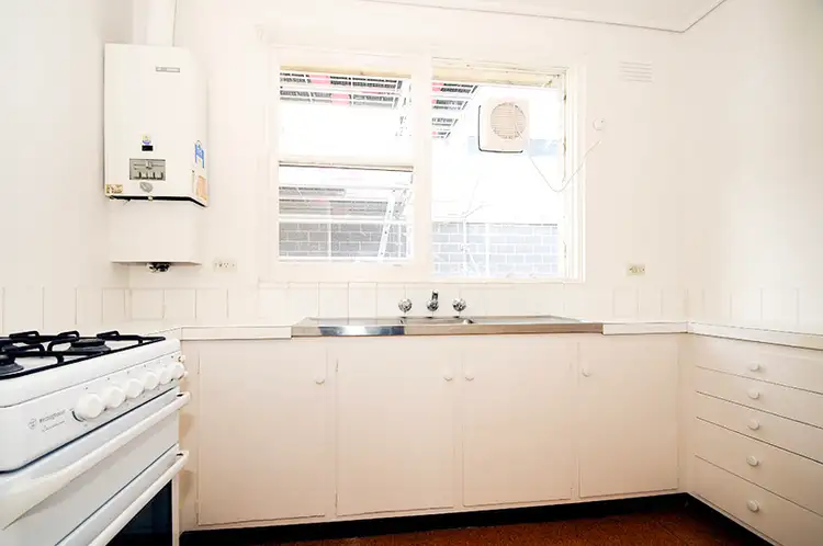 Fifth view of Homely apartment listing, 11/557 Glenferrie Road, Hawthorn VIC 3122
