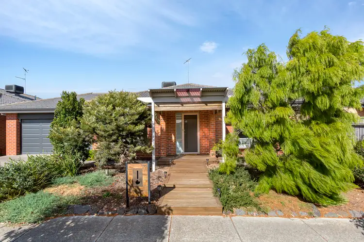 30 Yeoman Crescent, Leopold VIC 3224
