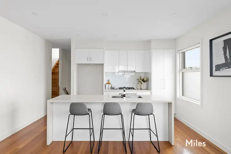 Third view of Homely townhouse listing, 2/13 Grandview Grove, Rosanna VIC 3084