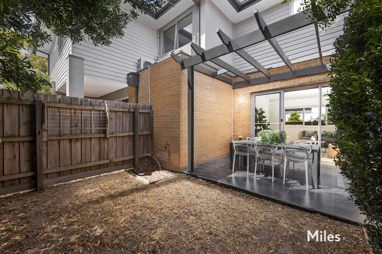 Fifth view of Homely townhouse listing, 2/13 Grandview Grove, Rosanna VIC 3084