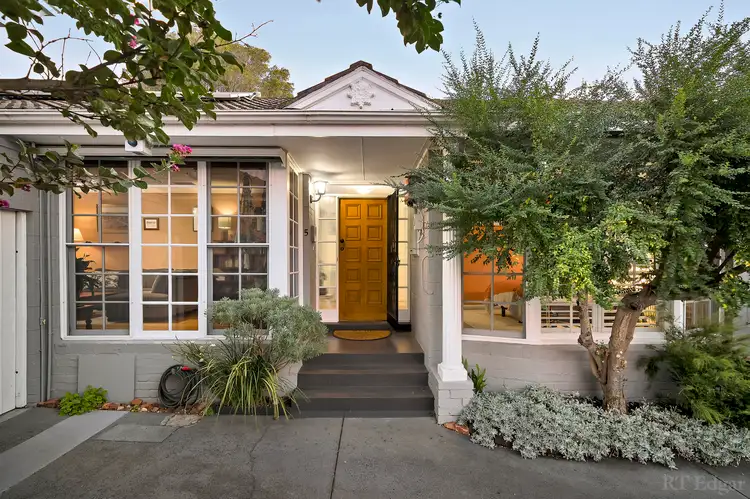 Main view of Homely unit listing, 5/16 Dundonald Avenue, Malvern East VIC 3145