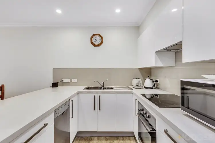 Fifth view of Homely unit listing, 15/128-130 Beach Road, Parkdale VIC 3195