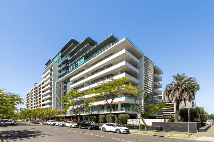 1 Roy Street