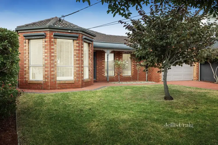 16 Huntley Road, Bentleigh VIC 3204