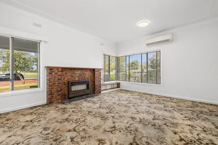 Third view of Homely house listing, 10 Anderson Street, Pakenham VIC 3810