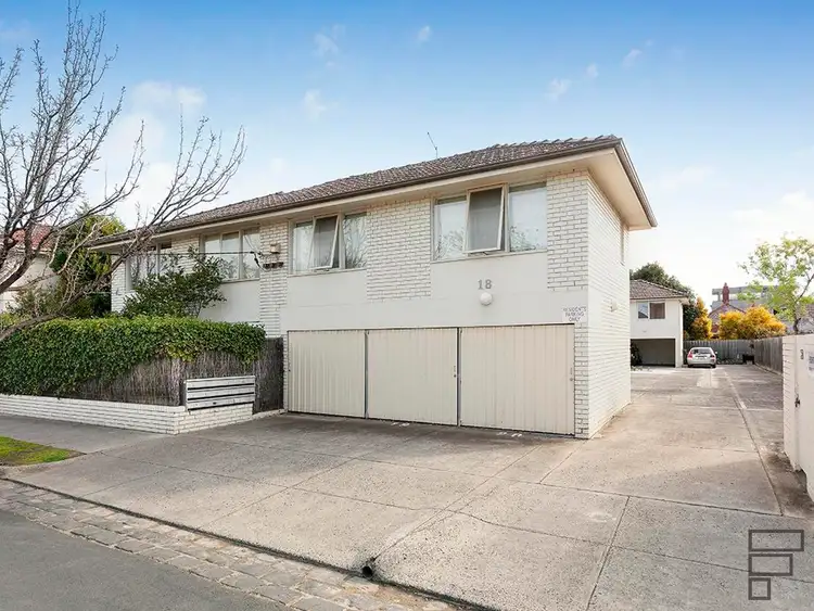 1/18 Orange Grove, Balaclava VIC 3183