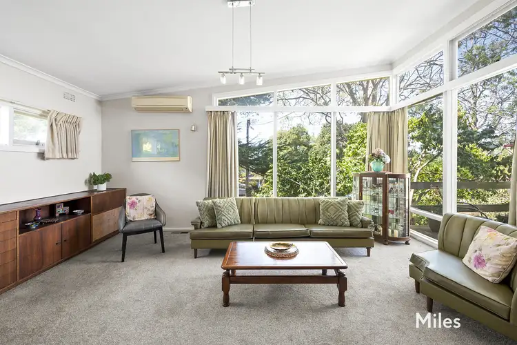 199 Mountain View Parade, Rosanna VIC 3084