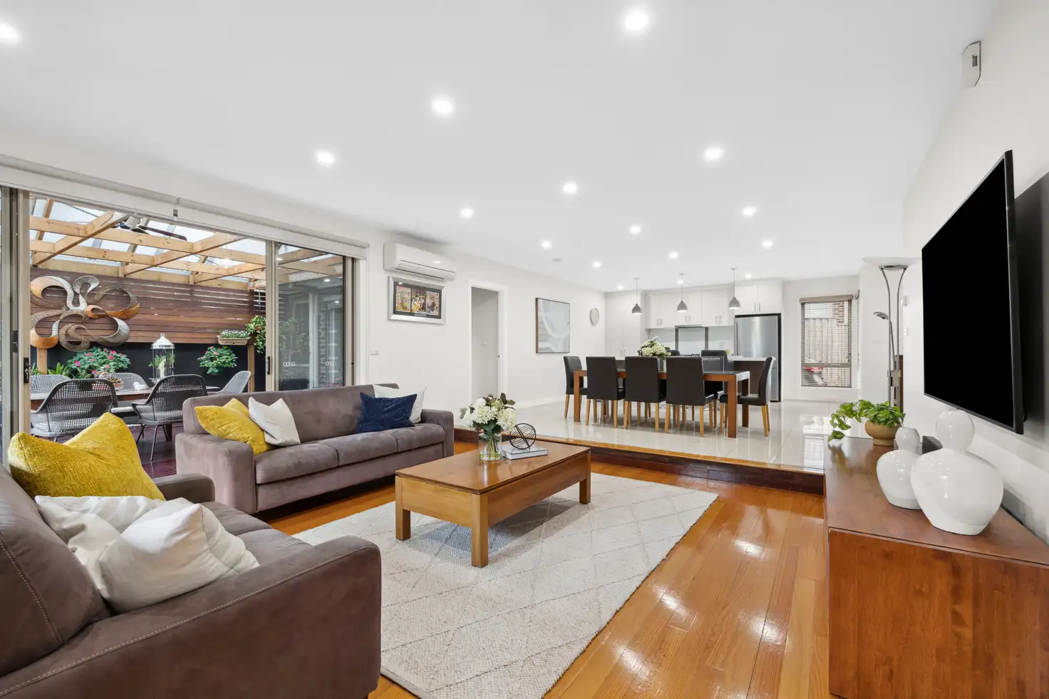 Main view of Homely unit listing, 5/3-5 Viney Street, Clarinda VIC 3169