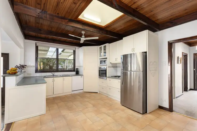 Sixth view of Homely house listing, 10 Iris Avenue, Wendouree VIC 3355
