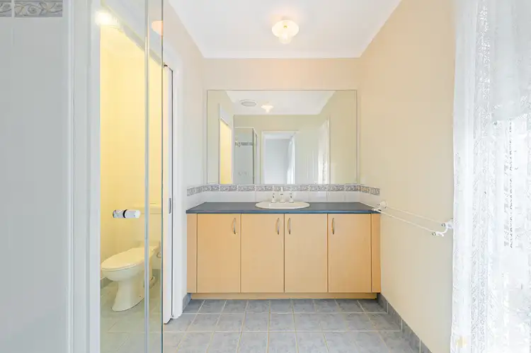 Fifth view of Homely house listing, 1 Tahara Court, Werribee VIC 3030