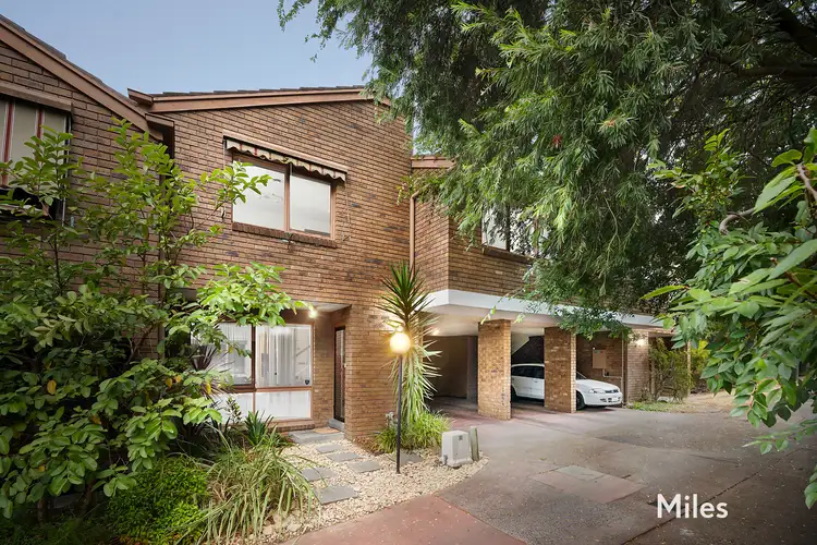 Main view of Homely townhouse listing, 2/33 Parkhill Road, Kew VIC 3101