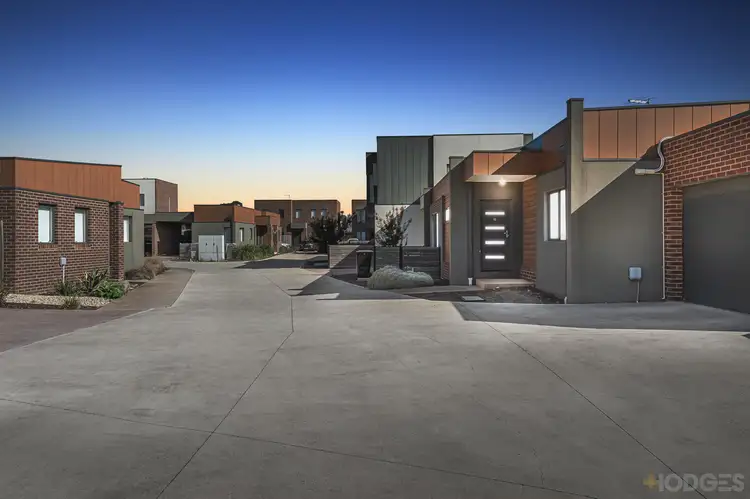 4 Nepean Court