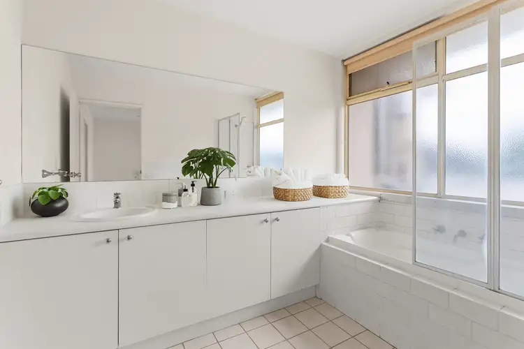 Sixth view of Homely townhouse listing, 9/3 Manikato Avenue, Mordialloc VIC 3195