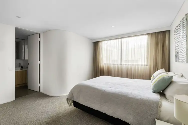 Third view of Homely apartment listing, 6/27 Queens Road, Melbourne VIC 3004
