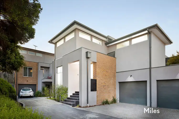 Main view of Homely townhouse listing, 3/13 Grandview Grove, Rosanna VIC 3084