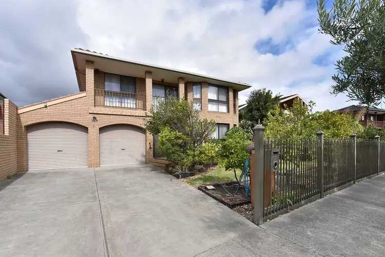9 Capri Cres