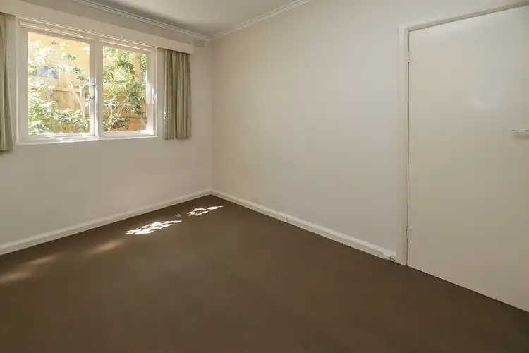 Fourth view of Homely apartment listing, 2/33 Anderson Road, Hawthorn East VIC 3123