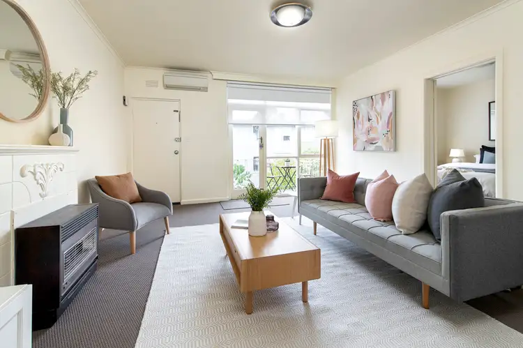 51 Denham Street