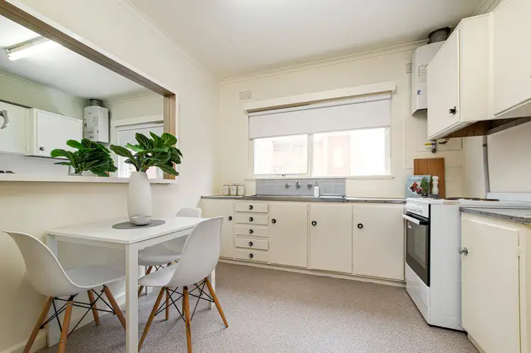 Third view of Homely apartment listing, 7/51 Denham Street, Hawthorn VIC 3122