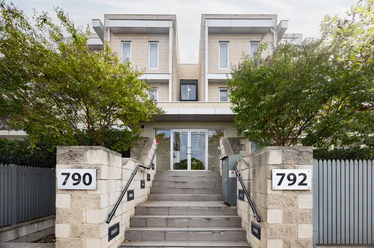 20/790 Warrigal Road, Malvern East VIC 3145