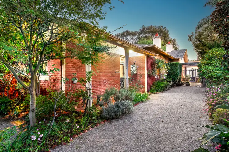 27A Alma Road, Camberwell VIC 3124