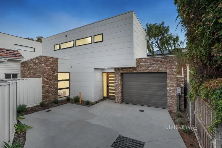 2/24 Molden Street, Bentleigh East VIC 3165