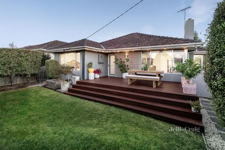 317 Grimshaw Street, Watsonia VIC 3087